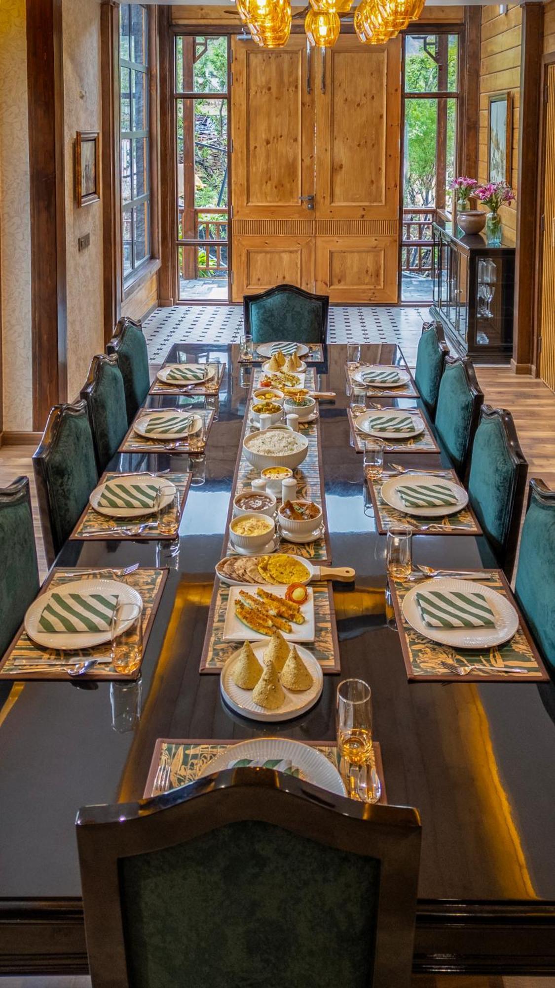 Ama Stays & Trails Kashi House, רישיקש מראה חיצוני תמונה